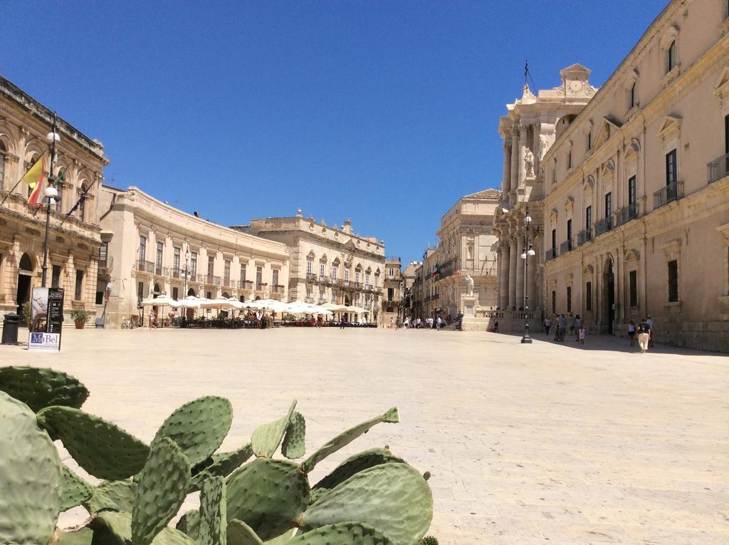 La Gorgone Ortigia Apartments Siraküza Oda fotoğraf